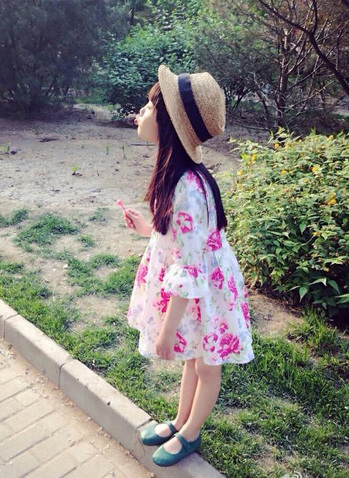 壁纸童星张籽沐