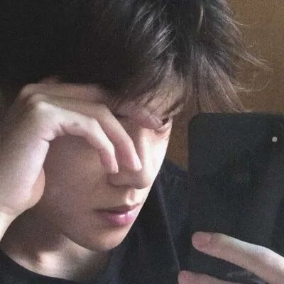 温柔小众男生头像!