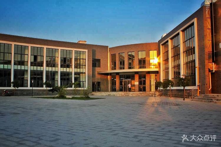 山东旅游职业学院食堂食堂外景图片 - 第1张