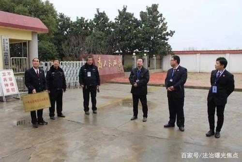 河南省镇平县检察院对看守所开展春节前安全检查