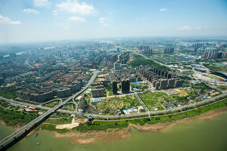 看株洲全景赞株洲巨变老干部高空水上摄影活动选登四