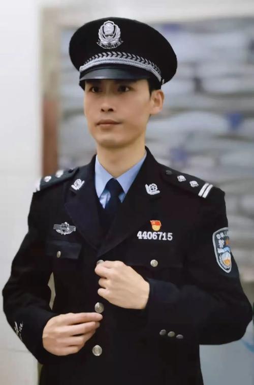 警察节丨诗歌礼赞警察节