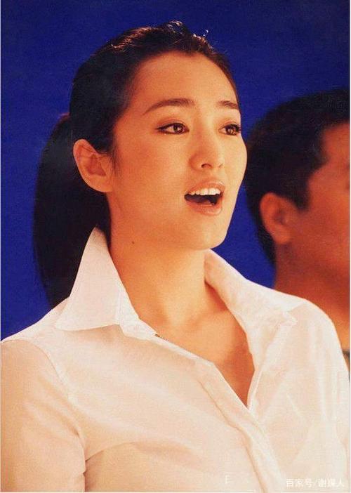 巩俐年轻时有多美?美有千千万,可最具东方气质的当属