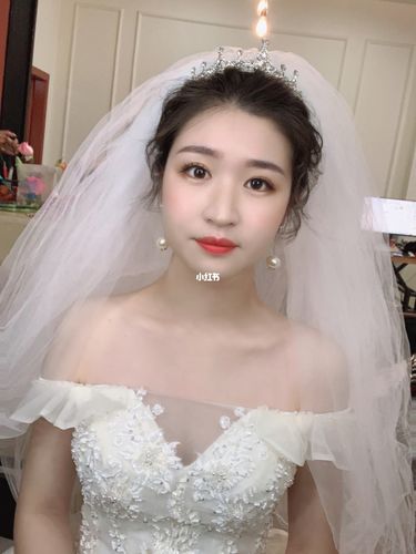 小圆脸新娘造型_新娘_圆脸_双林镇自由行热门攻略_减龄_丸子头_修饰