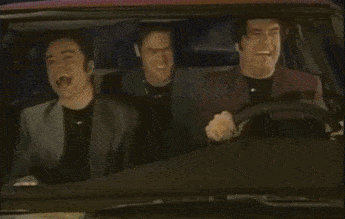 金凯瑞摇头三人组并不是某部电影里的,而是出自一档 综艺节目《周六夜