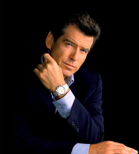 成龙,凯文·科斯特纳,皮尔斯·布鲁斯南目前均是50多岁,最浪漫