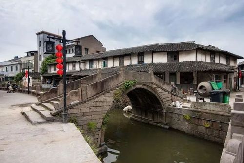 浙江慈溪市唯一的省级历史文化名镇文化积淀深厚山水风光秀美