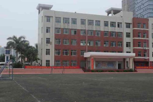 城东中学-"泉州市城东中学创办於1969年.学校位於.