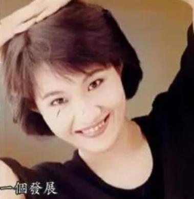 原创1993年,23岁湛蓉全裸被烧焦在房间内,尸检报告让人"触目惊心"