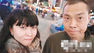 刘传健和妻子邹函