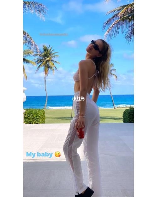 nicola peltz_穿搭_nicolapeltz_时尚_穿搭