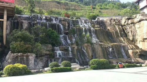 重庆瀑布假山跌水塑石水景景观设计制作厂家
