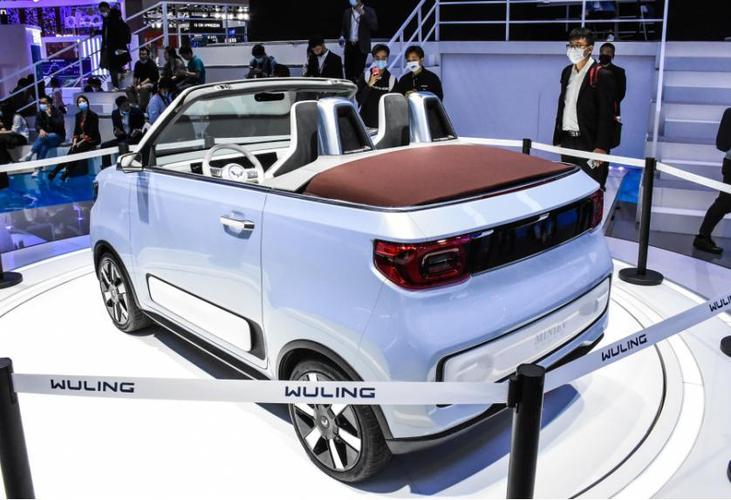 五菱宏光miniev敞篷版谍照 敞篷设计耀眼_广州41买车网