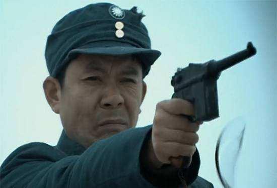 亮剑:为什么钱伯钧单挑楚云飞输了?从二人的枪上就能找到原因!
