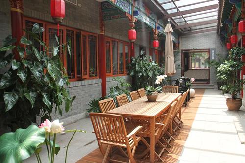 酒店地址:滦州古城紫金湾12幢 订房电话:0315—6281