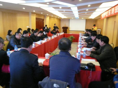 者协会名誉会长,盘锦市渔业协会会长,原盘锦市海洋与渔业局局长翟鹏飞
