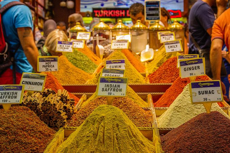 spice market in istanbul