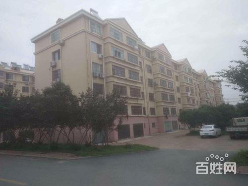 紫荆家园,地铁站口的套三,送车库