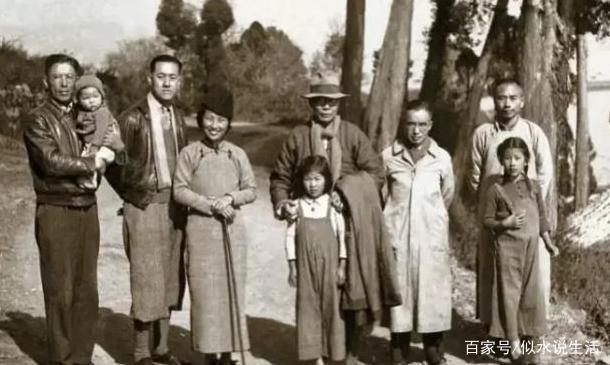 老照片:图1徐来给周璇的纪念照,图2奕譞与叶赫那拉