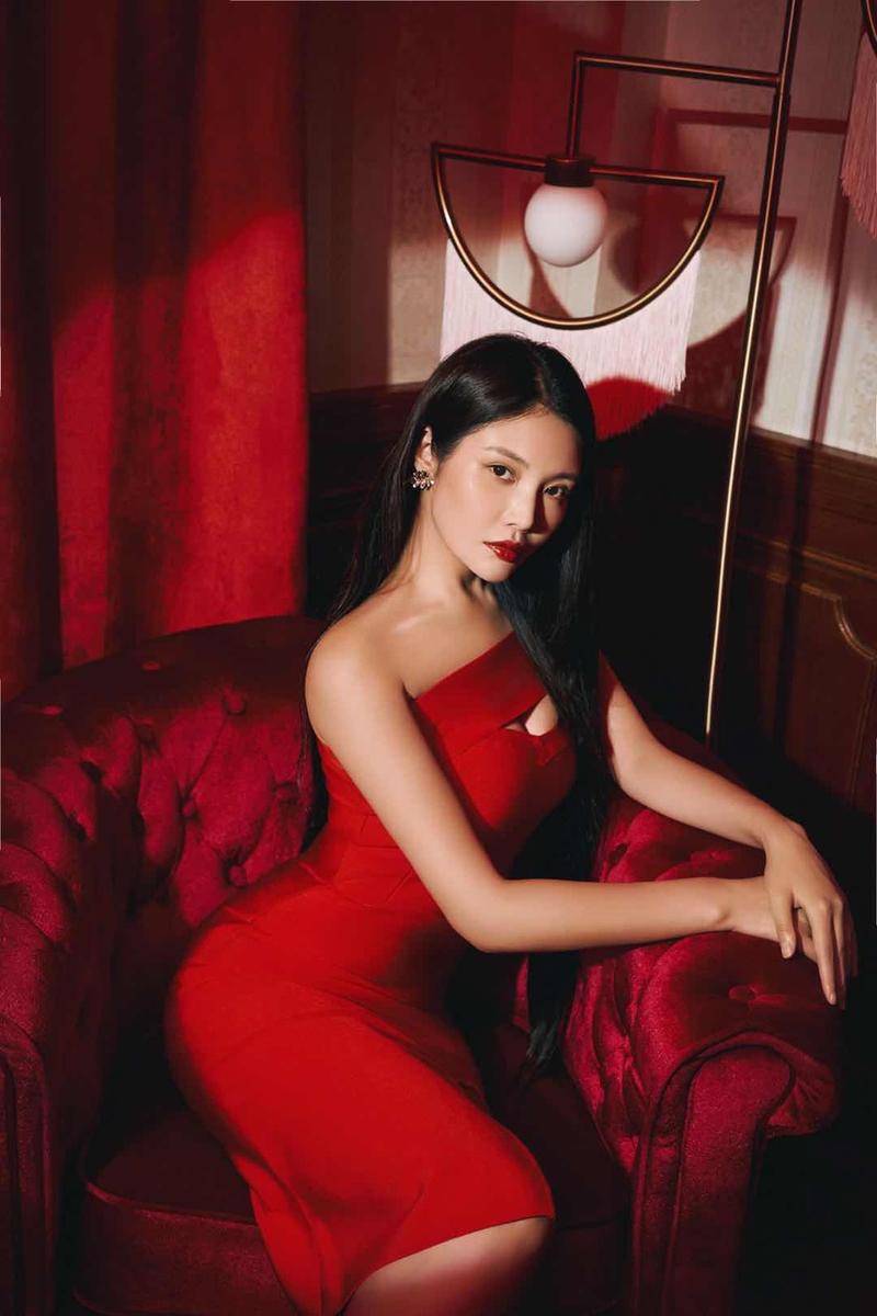 "大嫂"徐冬冬特工狂花造型曝光 火热诠释狂野魅力