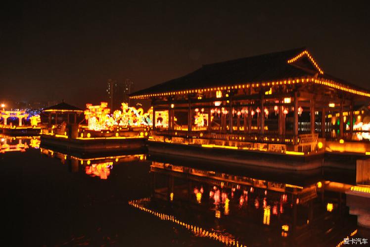 不枉此行 夜游常州淹城春秋乐园