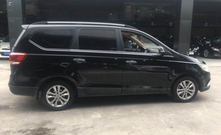 东莞二手宝骏730 2014 款 1.5l 手动豪华型 7座 黑色 - 小猪二手车