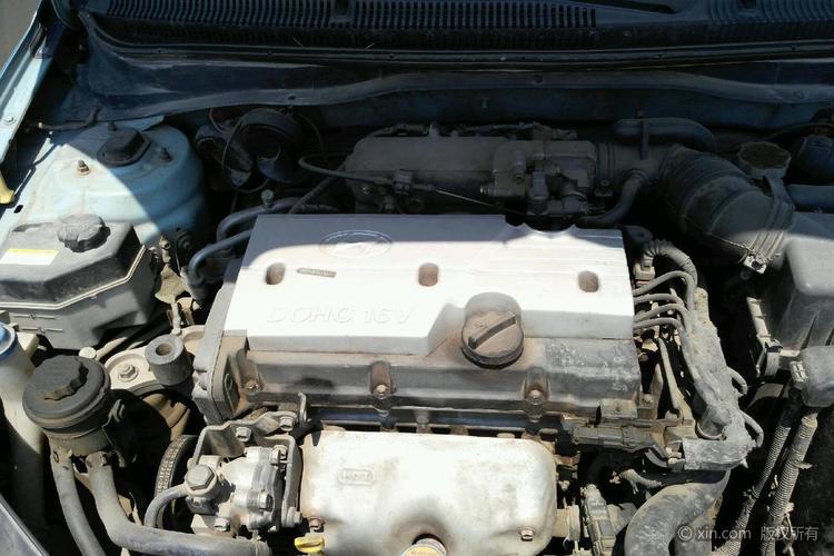 现代雅绅特发动机特写