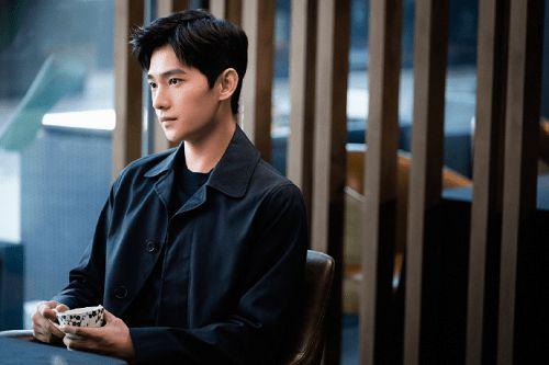 杨洋微博考古太好笑!他在努力,岁月没有辜负努力的人