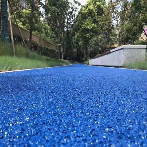 沥青路面改色材料施工详解