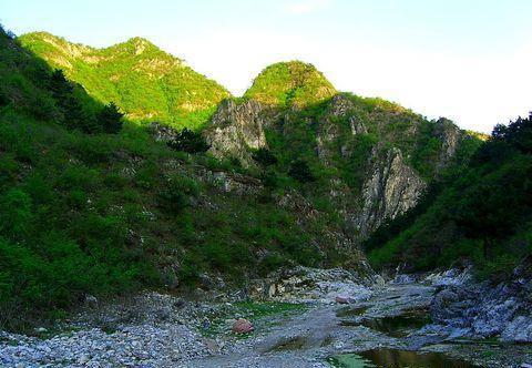 辽宁凌源市河坎子乡神奇的大冰沟
