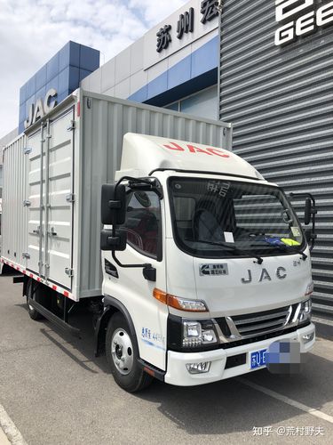 2021年 买4.2米箱货车还赚钱吗? - 知乎