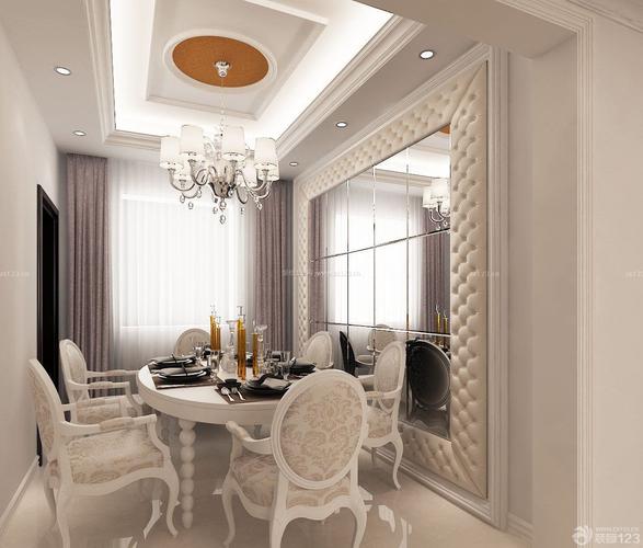 最新90平欧式餐厅玻璃背景墙装修效果图片