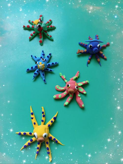 大风车幼儿园花花班一 好玩的手工彩泥《八爪鱼》