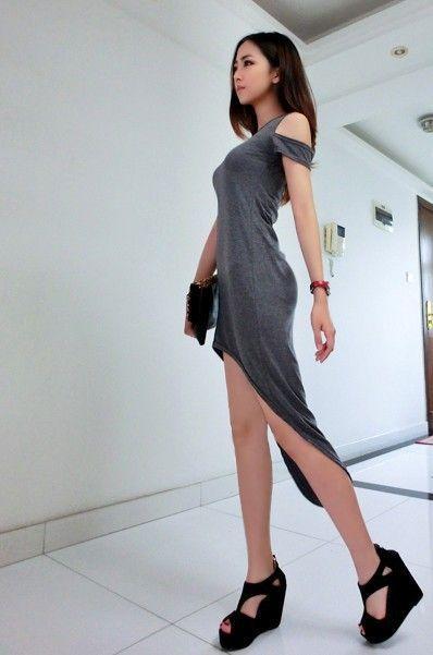 qq皮肤女生全身第1张