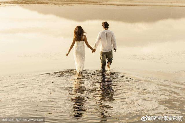 聪明的男人会宠爱和包容妻子,这样妻子心情好,家就