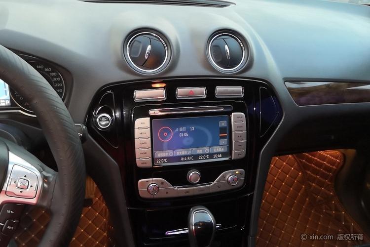 福特蒙迪欧空调调节区