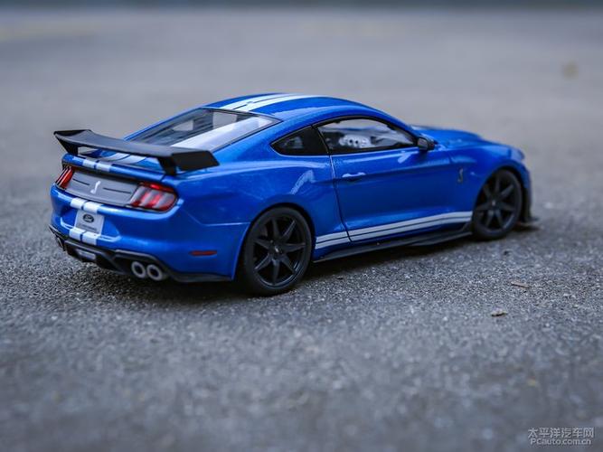 福特谢尔比眼镜蛇gt500赏析