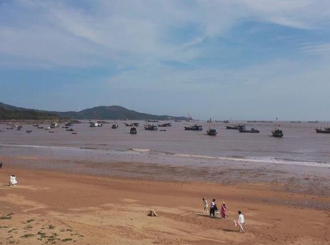 苍南还藏着一个大沙滩长800米宽220米