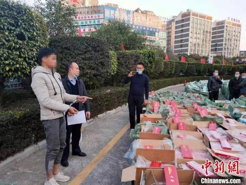 广西来宾警方侦破特大销售假冒走私卷烟案 涉案金额1100余万元