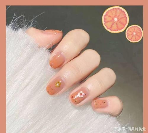 人间四月天的美甲缓缓向你走来,你忍心拒绝它吗