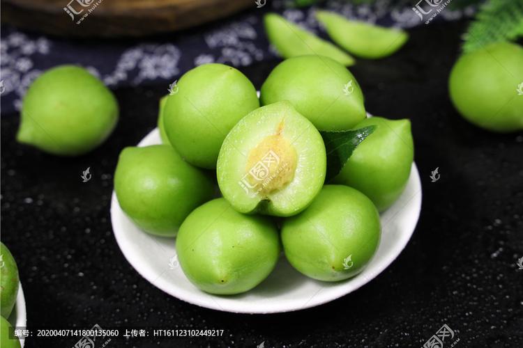 [正版商业] 青梅