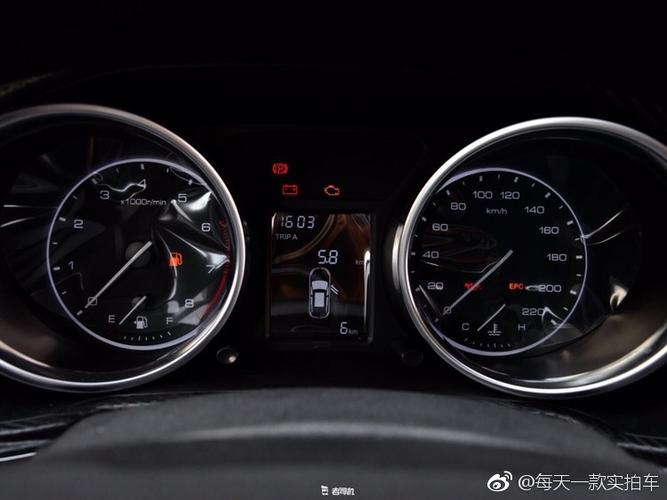 众泰t300仪表盘图解