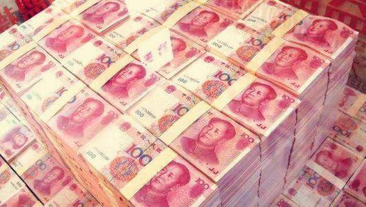 如果把这10亿人民币全部放在面前,单从重量上来说,一张崭新的100元