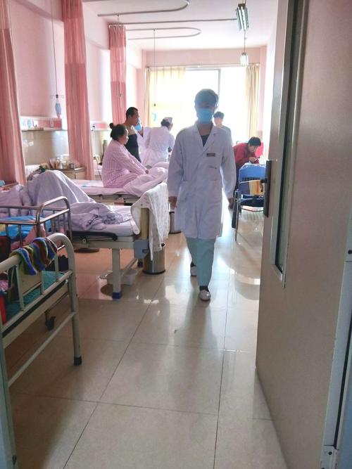 抗击疫情,为我县孕产妇保驾护航,县医院妇产科在行动!