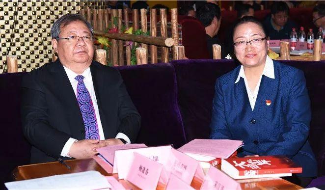 参加开幕式的海北州领导有州委副书记,政法委书记王敬斋,州委常委