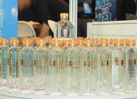 "盛世贵"矿泉水获高端瓶装水展"优质水源地奖""梅花雪