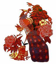 庆阳剪纸《孔雀戏牡丹》