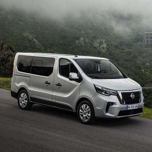 新款日产nv300官图发布,前脸采用家族化风格,实用性很