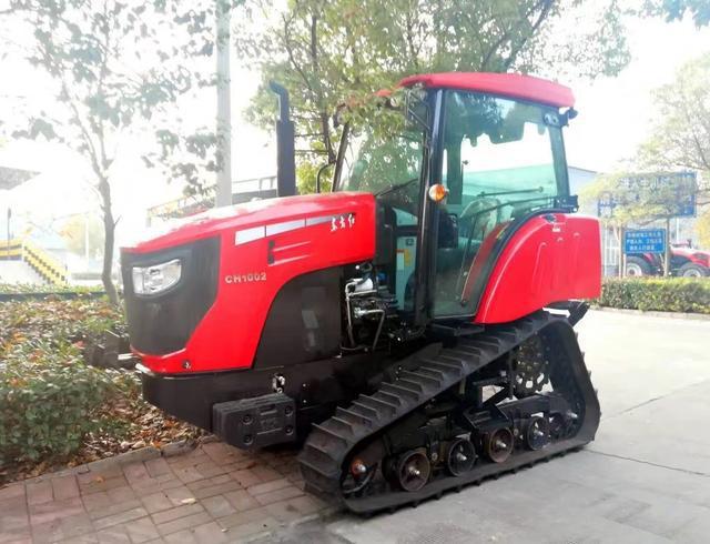 新款亮相传承经典全新开发东方红ch1002履带拖拉机