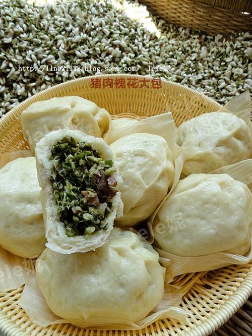 槐花飘香的季节---猪肉槐花大包子
